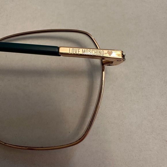 Glasses LOVE MOSCHINO THESE ARE SOLD! - Picture 7 of 11